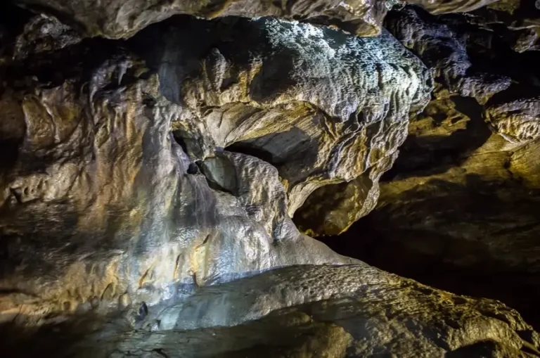 Jaskinia Radochowska